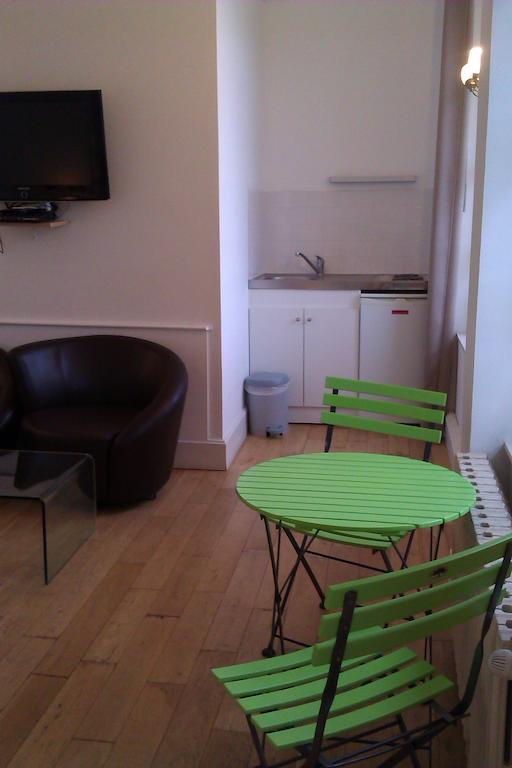 Les Galets Bleus Bed & Breakfast Etretat Ruang foto